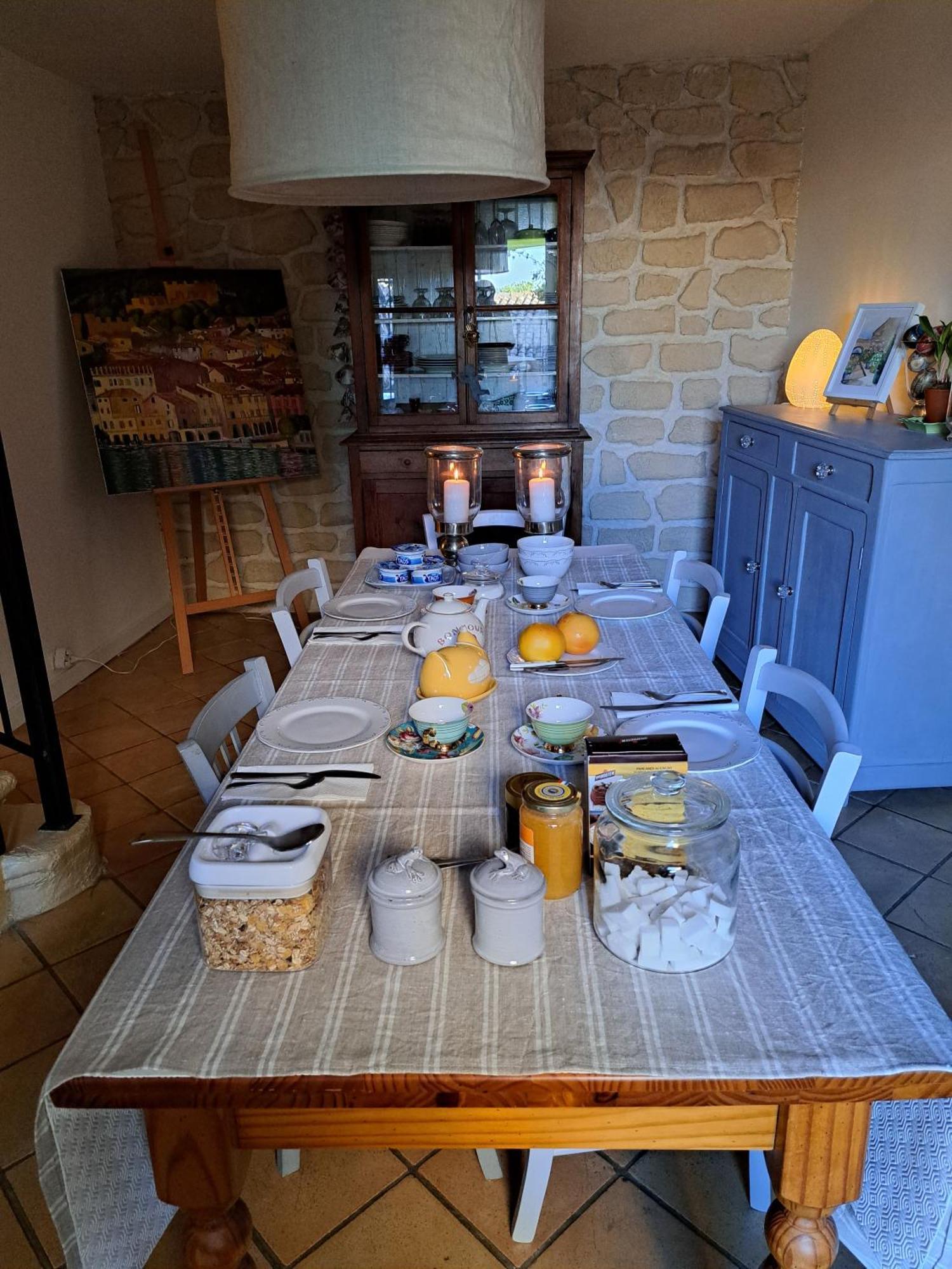 La Maison De Gisele Bed and Breakfast Saint-Victor-des-Oules Eksteriør billede